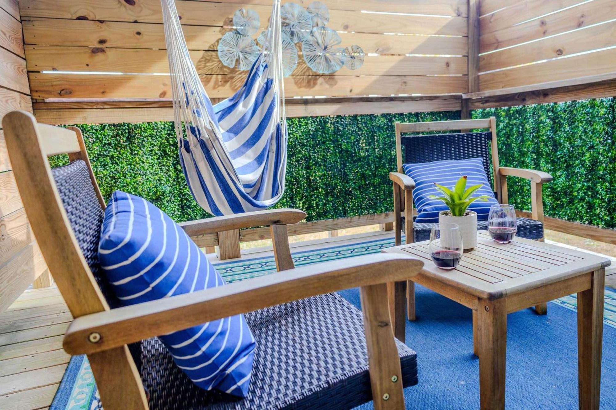 Appartement Jennifer's Escape Private With Relaxing Deck